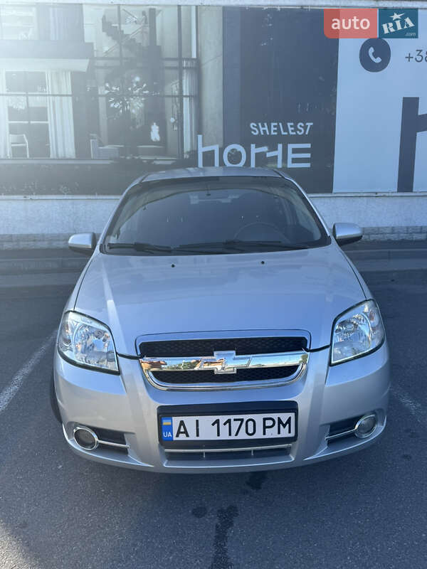 Седан Chevrolet Aveo 2011 в Києві