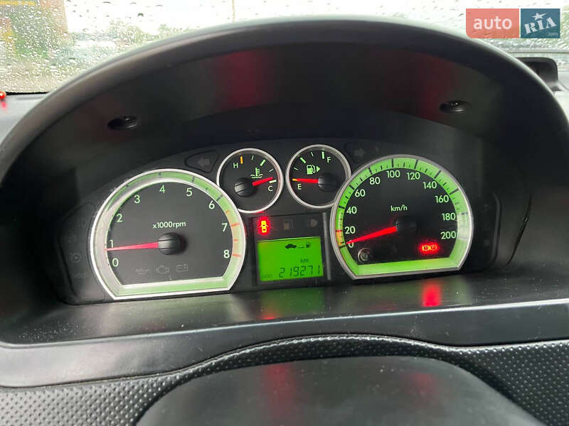 Седан Chevrolet Aveo 2007 в Каменец-Подольском