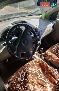 Седан Chevrolet Aveo 2004 в Черкассах