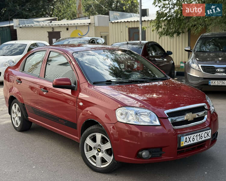Седан Chevrolet Aveo 2010 в 