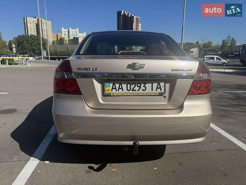 Седан Chevrolet Aveo 2008 в Киеве
