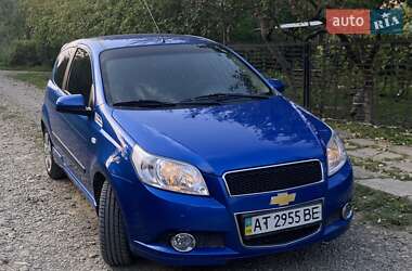 Хэтчбек Chevrolet Aveo 2011 в Ивано-Франковске