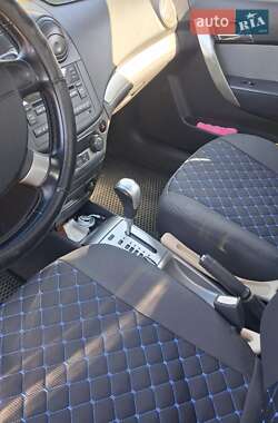 Хэтчбек Chevrolet Aveo 2008 в 