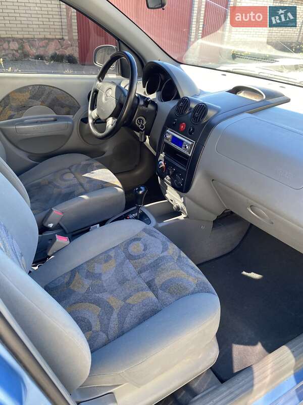 Хетчбек Chevrolet Aveo 2005 в Києві