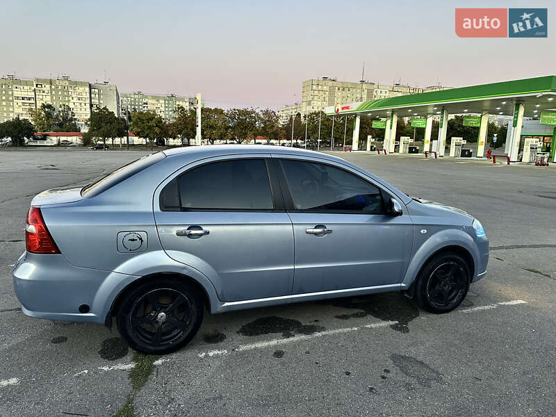 Седан Chevrolet Aveo 2008 в Запорожье