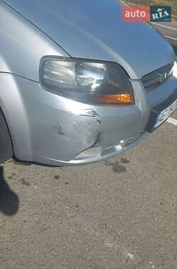 Хэтчбек Chevrolet Aveo 2007 в 