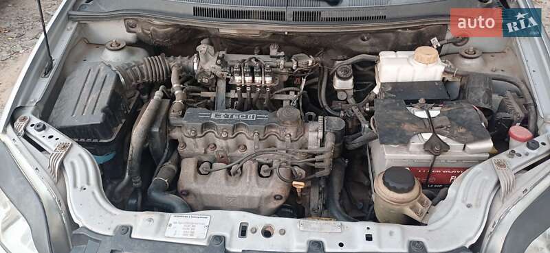 Седан Chevrolet Aveo 2007 в Житомире