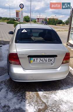 Седан Chevrolet Aveo 2004 в 