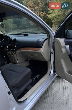 Седан Chevrolet Aveo 2008 в 
