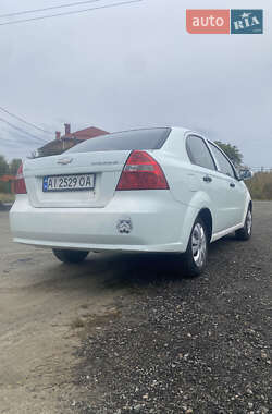 Седан Chevrolet Aveo 2008 в 