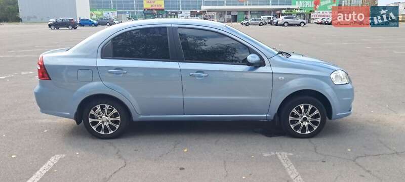 Седан Chevrolet Aveo 2007 в Запорожье
