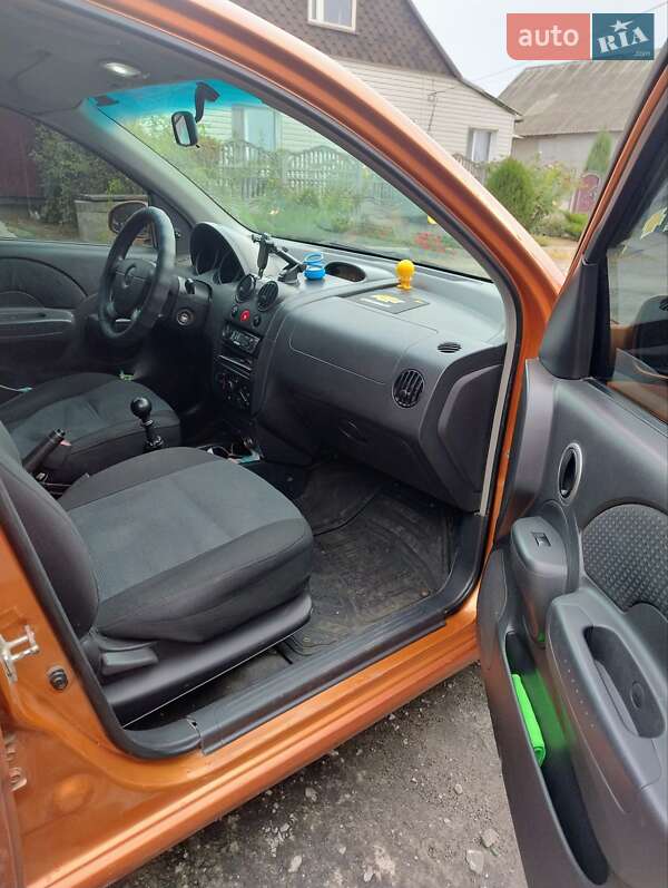 Хэтчбек Chevrolet Aveo 2007 в Терновке