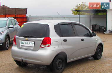 Хэтчбек Chevrolet Aveo 2006 в 
