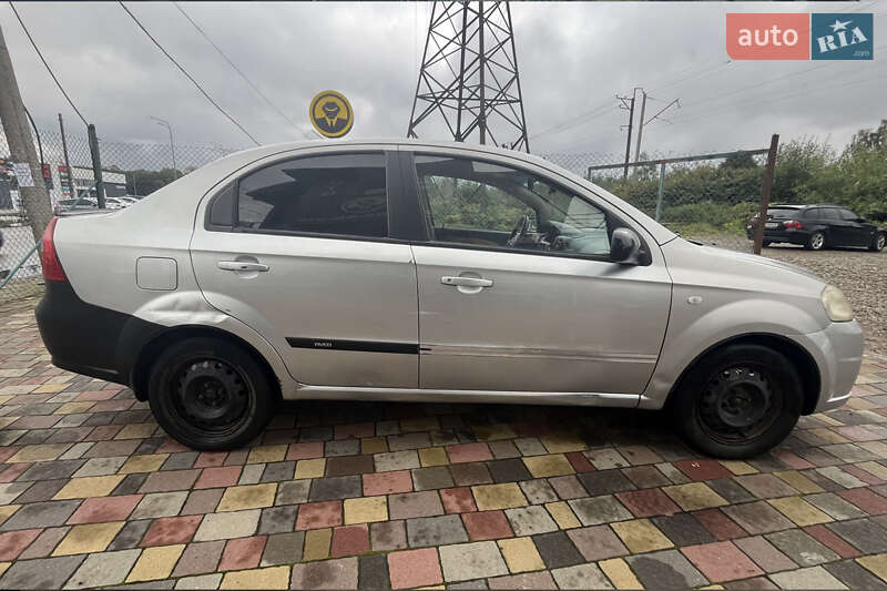 Седан Chevrolet Aveo 2007 в Стрые