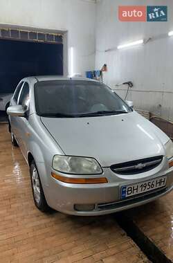 Седан Chevrolet Aveo 2005 в 