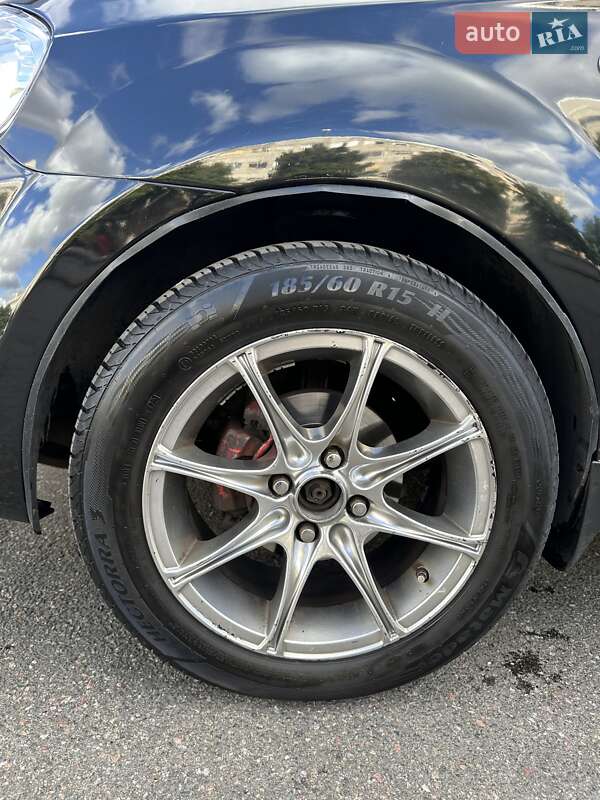 Седан Chevrolet Aveo 2010 в Броварах