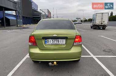 Седан Chevrolet Aveo 2004 в 