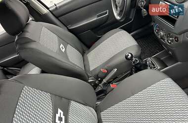Седан Chevrolet Aveo 2011 в 