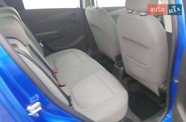 Хэтчбек Chevrolet Aveo 2012 в 