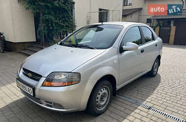 Седан Chevrolet Aveo 2006 в Чорноморську
