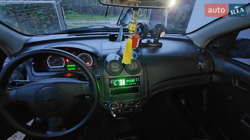 Седан Chevrolet Aveo 2011 в Виннице