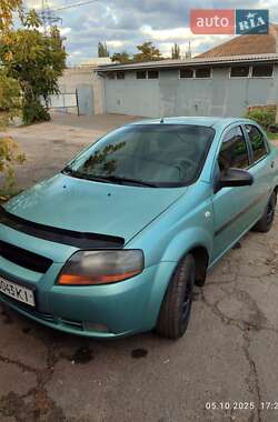 Седан Chevrolet Aveo 2006 в Кривому Розі