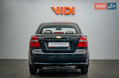 Седан Chevrolet Aveo 2011 в 