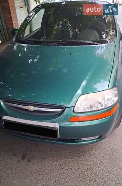Седан Chevrolet Aveo 2005 в Измаиле