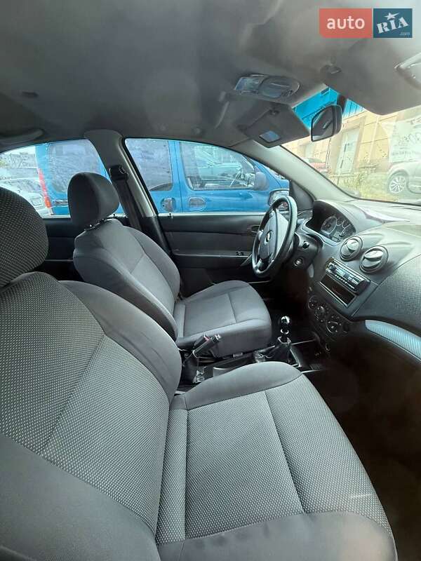 Седан Chevrolet Aveo 2007 в Черкассах