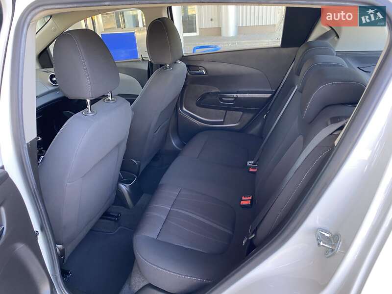 Хэтчбек Chevrolet Aveo 2012 в Николаеве фото 12 Хэтчбек Chevrolet Aveo 2012 в Николаеве