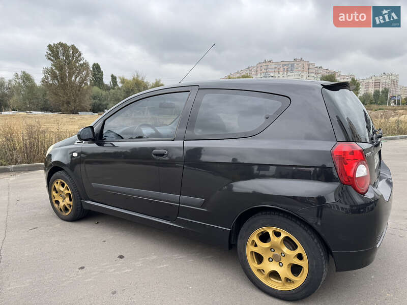 Хэтчбек Chevrolet Aveo 2008 в Киеве фото 9 Хэтчбек Chevrolet Aveo 2008 в Киеве