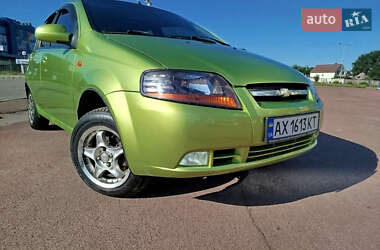 Хэтчбек Chevrolet Aveo 2004 в Харькове