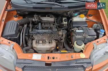 Седан Chevrolet Aveo 2006 в  фото 15 Седан Chevrolet Aveo 2006 в