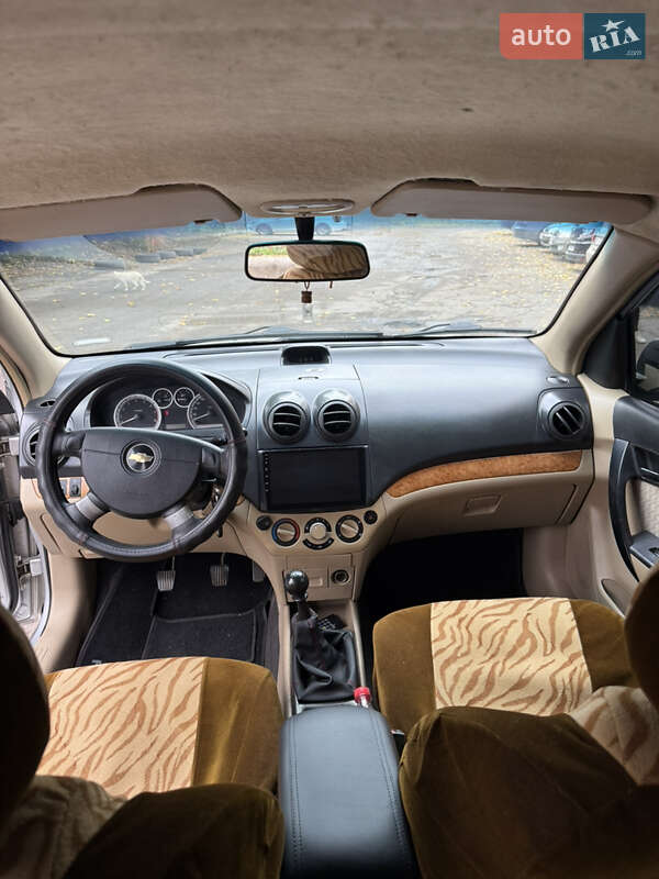 Седан Chevrolet Aveo 2008 в Харькове