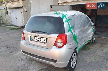 Хэтчбек Chevrolet Aveo 2011 в Николаеве