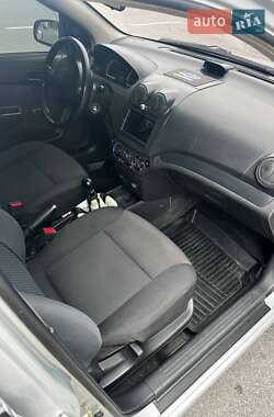 Седан Chevrolet Aveo 2011 в 