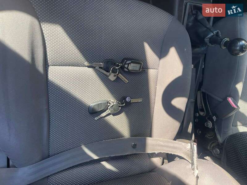 Седан Chevrolet Aveo 2009 в Лимане фото 10 Седан Chevrolet Aveo 2009 в Лимане