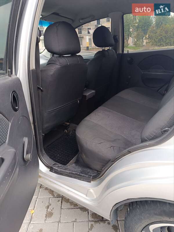 Седан Chevrolet Aveo 2006 в Кам'янському фото 13 Седан Chevrolet Aveo 2006 в Кам'янському