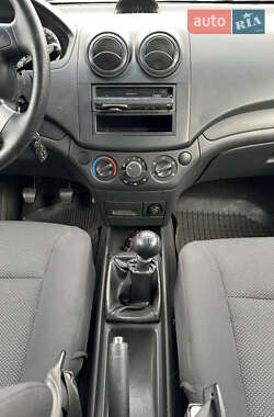 Седан Chevrolet Aveo 2006 в 