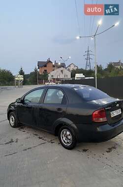 Седан Chevrolet Aveo 2005 в 