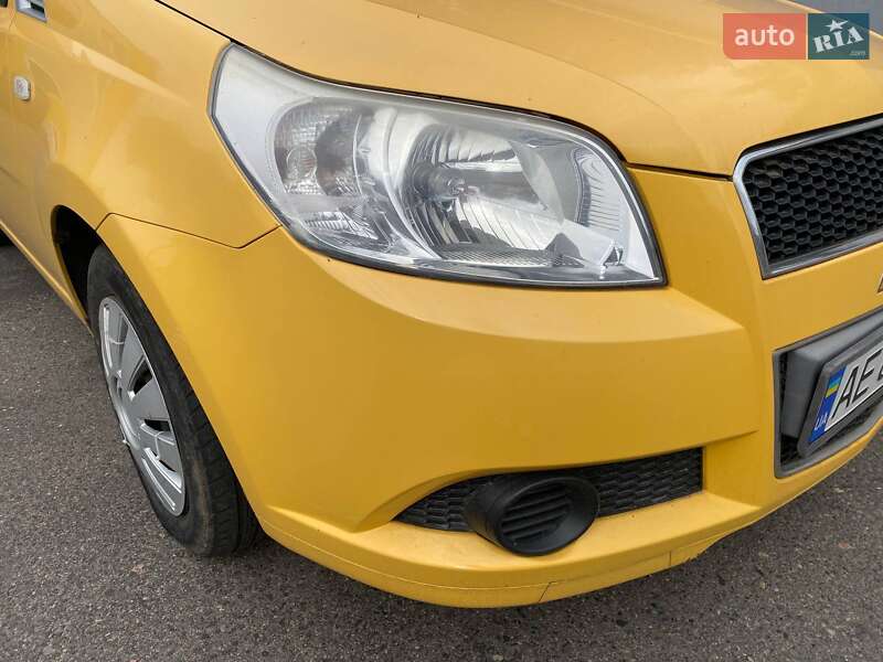 Хэтчбек Chevrolet Aveo 2008 в Кривом Роге