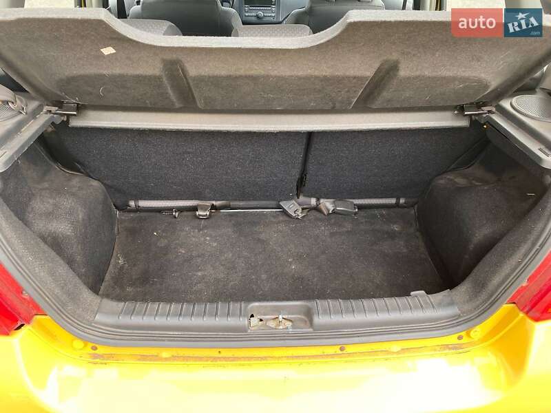 Хэтчбек Chevrolet Aveo 2008 в Кривом Роге