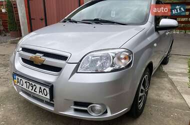 Седан Chevrolet Aveo 2008 в Берегово