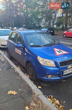 Хетчбек Chevrolet Aveo 2011 в Києві