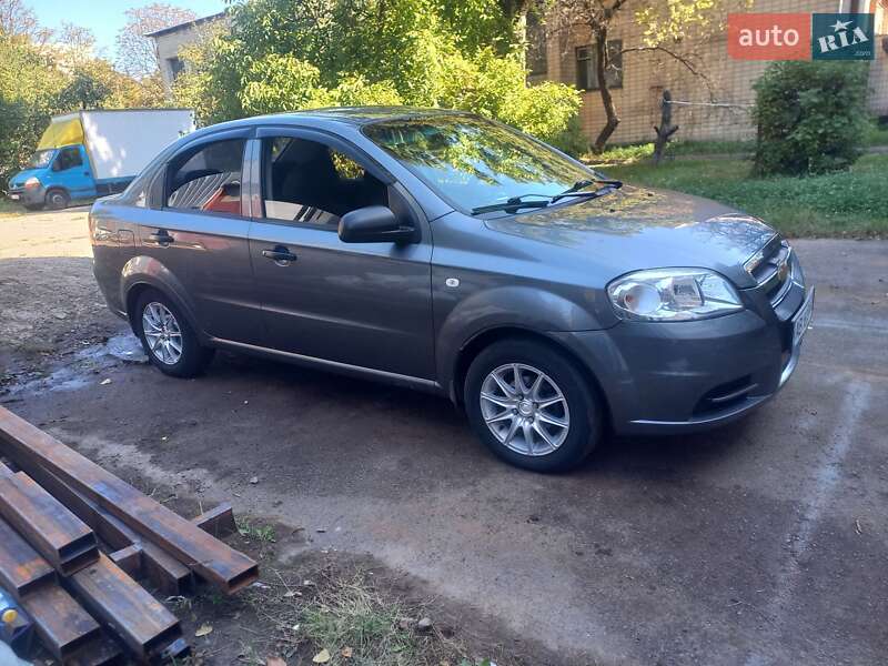 Седан Chevrolet Aveo 2008 в 