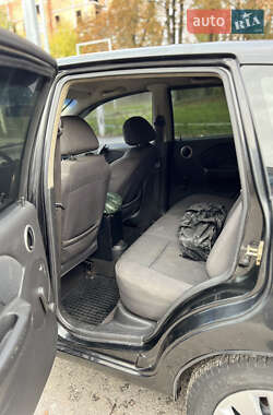 Хэтчбек Chevrolet Aveo 2007 в 