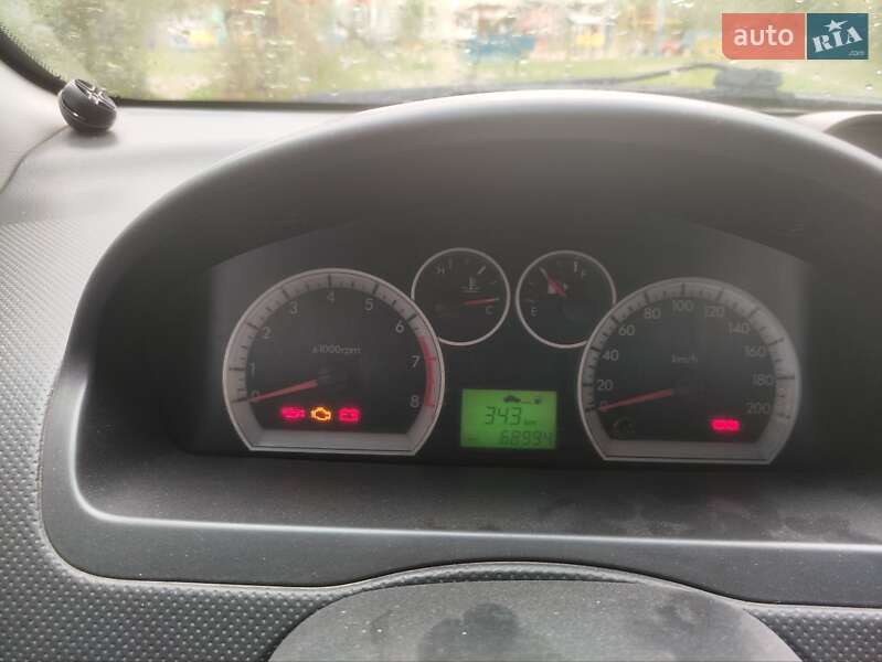 Хэтчбек Chevrolet Aveo 2008 в Каменском