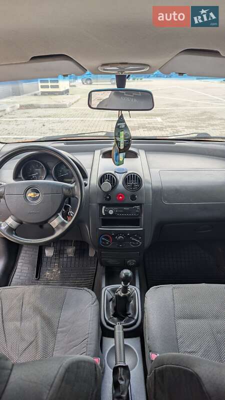 Хэтчбек Chevrolet Aveo 2007 в Хмельницком