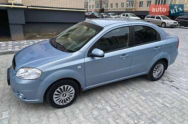 Седан Chevrolet Aveo 2008 в Виннице