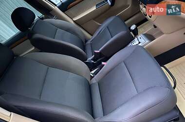 Седан Chevrolet Aveo 2008 в 